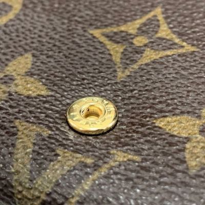 財布修理 スナップボタンの交換 片側 Axes 財布修理 スナップボタンの交換 片側 Axes