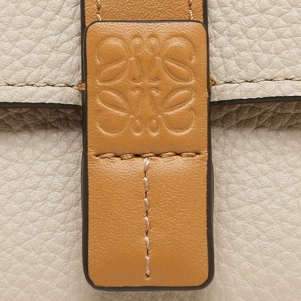 ロエベ 三つ折り財布 バーティカルウォレット Sサイズ ベージュ レディース LOEWE C660S86X01 2463 詳細画像