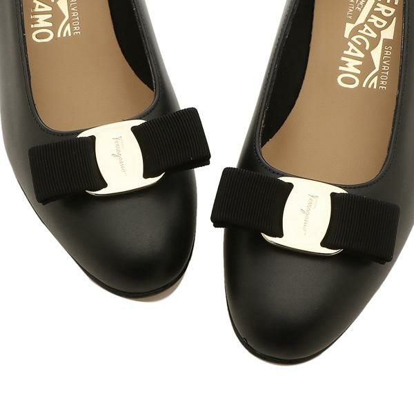 フェラガモ パンプス ヴァラ ブラック レディース FERRAGAMO Salvatore Ferragamo 17468 NERO 詳細画像