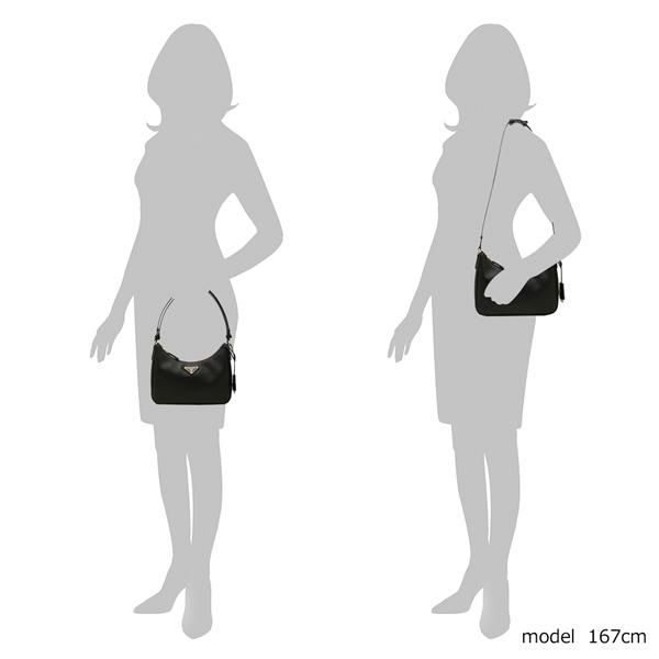 プラダ ショルダーバッグ サフィアーノ トライアングルロゴ ブラック レディース PRADA 1BC204 NZV JOM F0632 詳細画像