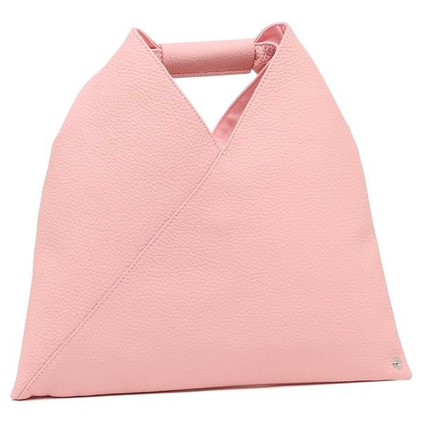 PCも持ち歩ける大きさとオシャレさの両立！『MM6 Maison Margiela