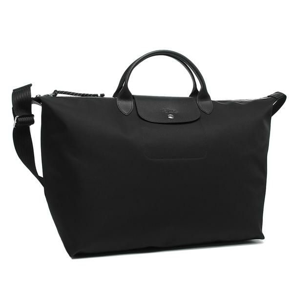 LONGCHAMP（ロンシャン）のハンドバッグが入荷しました フラップや間口のロゴなど、シンプルながら細部にこだわりを感じさせるデザイン。宿泊時などにも便利なたっぷりとした容量があり、内部には複数のポ