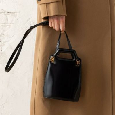 FERRAGAMO フェラガモ|海外ブランド通販AXES FERRAGAMO フェラガモ|海外ブランド通販AXES