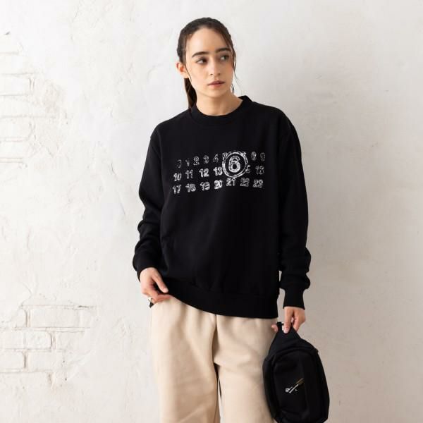 エムエムシックス メゾンマルジェラ スウェット ブラック レディース MM6 Maison Margiela S52GU0203 S25387 900 エムエムシックス メゾンマルジェラ スウェット ブラック レディース MM6 Maison Margiela S52GU0203 S25387 900