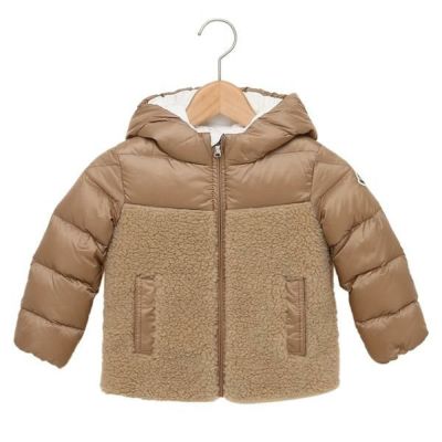 モンクレール　ダウン　ベビー モンクレール ベビー服 子供服 ダウンジャケット ベージュ