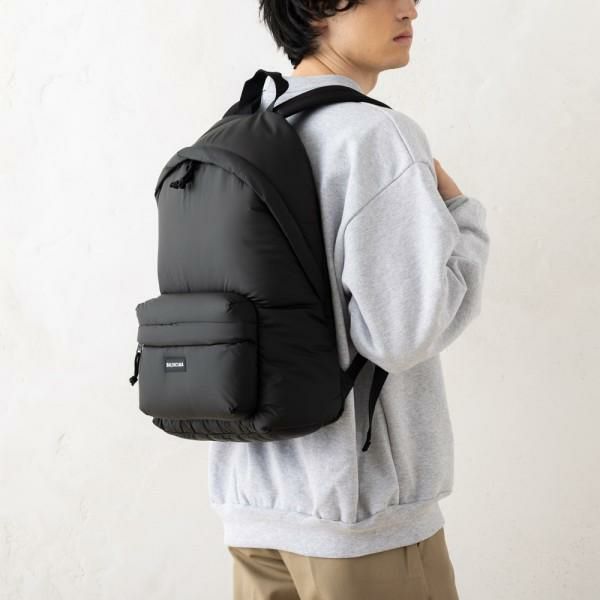 バレンシアガ リュック バックパック PUFFY COATED ブラック メンズ BALENCIAGA 503221 2AAMC 1000 A4対応 バレンシアガ リュック バックパック PUFFY COATED ブラック メンズ BALENCIAGA 503221 2AAMC 1000 A4対応
