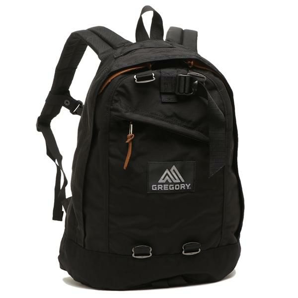 GREGORY（グレゴリー）のリュックが入荷しました 使い勝手の良いサイズ感のリュック。開口部は大きく開くラウンドファスナー式を採用しました。中を確認しやすい複数のメッシュポケット付きも嬉しいポイント