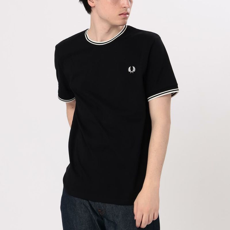 フレッドペリー Tシャツ カットソー ツイン ティップTシャツ クルーネック ブラック メンズ FRED PERRY M1588 102 S フレッドペリー Tシャツ カットソー ツイン ティップTシャツ クルーネック ブラック メンズ FRED PERRY M1588 102 S