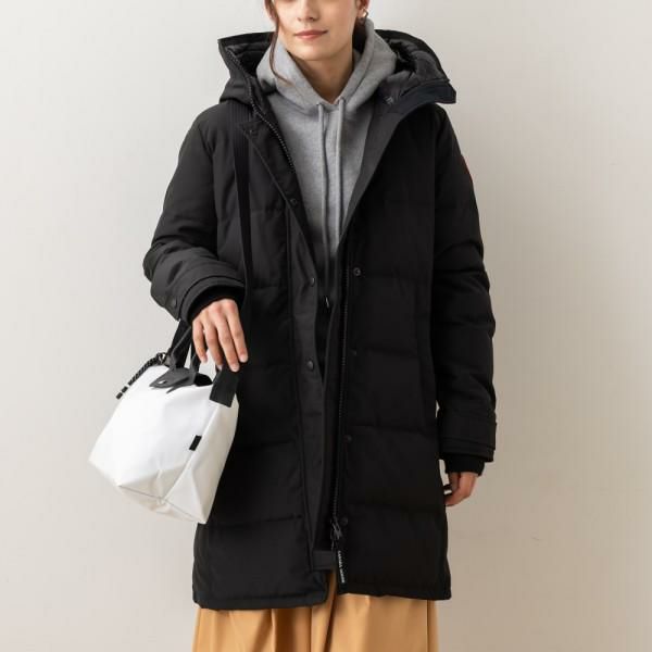 CANADA GOOSE（カナダグース）のダウンジャケットが入荷しました 保温性に優れたキルティングデザインのダウンジャケット。ウエスト部分を軽くシェイプさせてすっきりとした印象に仕上げました。後ろの