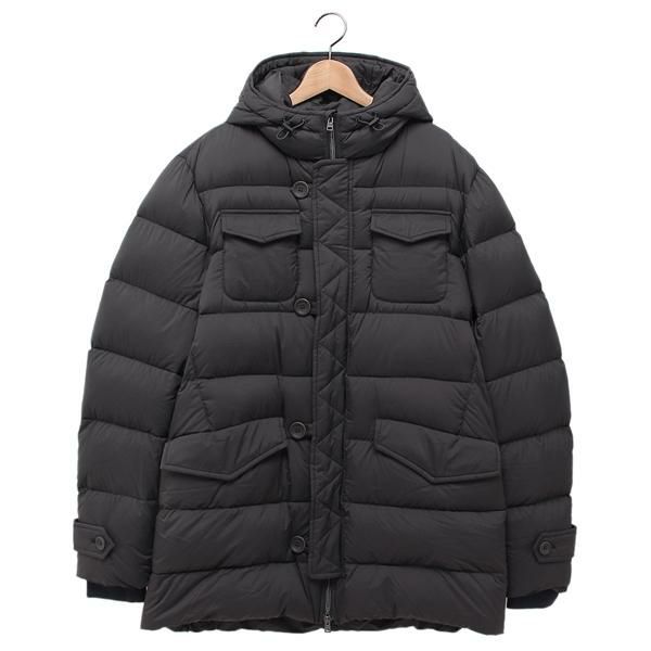 HERNO（ヘルノ）のダウンジャケットが入荷しました とても軽量で撥水性に優れたダウンジャケット。ダブルジップ開閉や、ドローコード付きのフードなど細部まで抜かりなく仕上げました。大きめのフロントポケッ