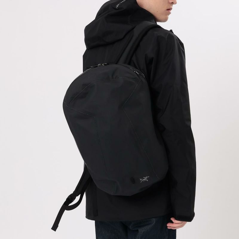 アークテリクス グランヴィル 16 バックパック 16L ブラック メンズ レディースGRANVILLE 16 BACKPACK ARC'TERYX X000009624 BLACK A4対応 2025春夏新作 アークテリクス グランヴィル 16 バックパック 16L ブラック メンズ レディースGRANVILLE 16 BACKPACK ARC'TERYX X000009624 BLACK A4対応 2025春夏新作