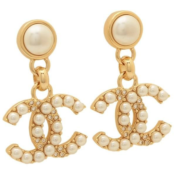 シャネル ピアス ココマーク CCマーク ドロップピアス ゴールド ホワイト レディース CHANEL ABD721 B17215 NZ743 シャネル ピアス ココマーク CCマーク ドロップピアス ゴールド ホワイト レディース CHANEL ABD721 B17215 NZ743