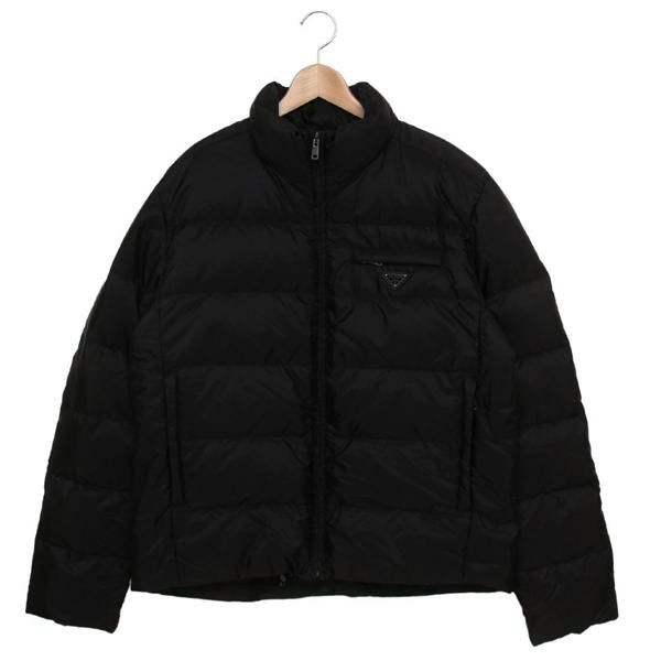 プラダ ダウンジャケット コート リナイロン トライアングルロゴ ブラック メンズ PRADA SGC933 1WQ9 F0002 SOOO 2025秋冬新作 46 プラダ ダウンジャケット コート リナイロン トライアングルロゴ ブラック メンズ PRADA SGC933 1WQ9 F0002 SOOO 2025秋冬新作 46