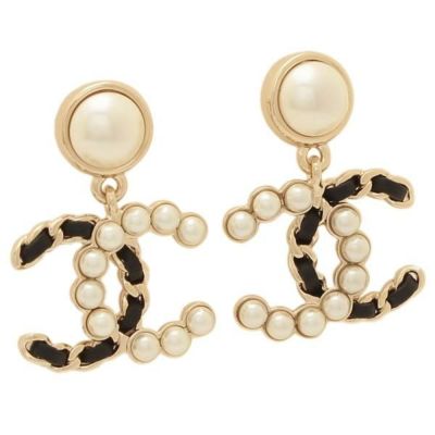 こ*。様 CHANEL ゴールド CCロゴ ピアス CHANEL CCロゴ ピアス(ゴールド) シャネル CHANEL ピアス ココマーク