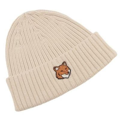 美品 MAISON KITSUNEベージュ ニット帽 MAISON KITSUNE（メゾン キツネ） メゾン キツネ ニット帽 帽子